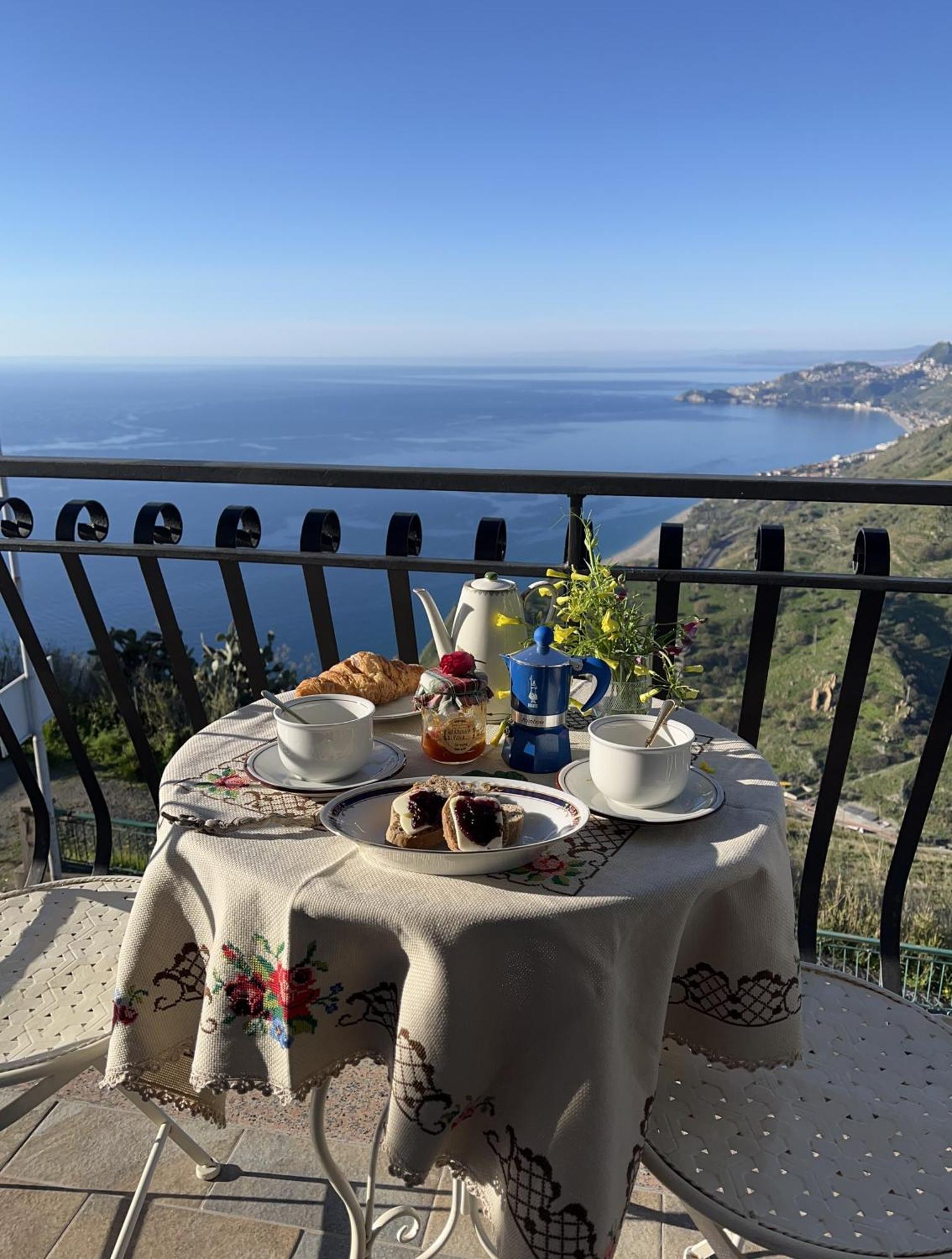 פורצה דרגו Casanima Vista Incantevole Vicino Taormina מראה חיצוני תמונה